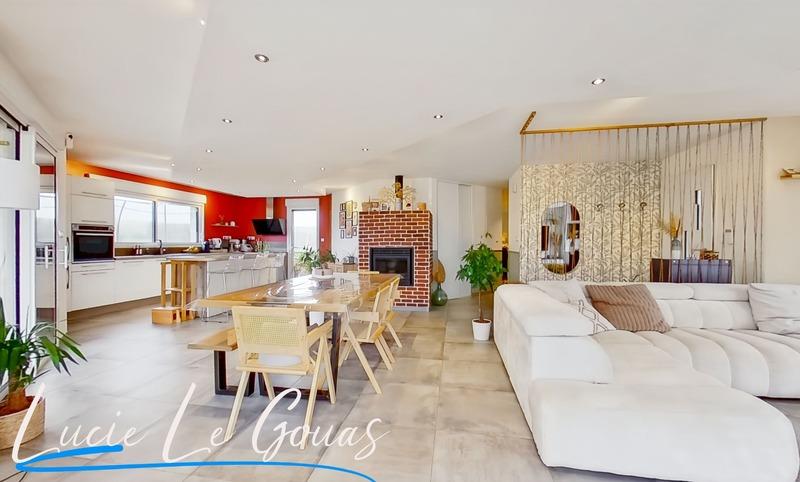 Maison - 150 m² - 5 pièces