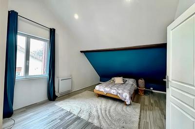 Maison - 165 m² - 8 pièces