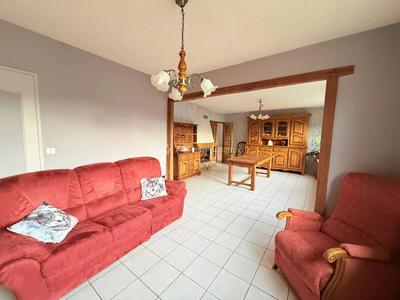 Maison - 94 m² - 4 pièces