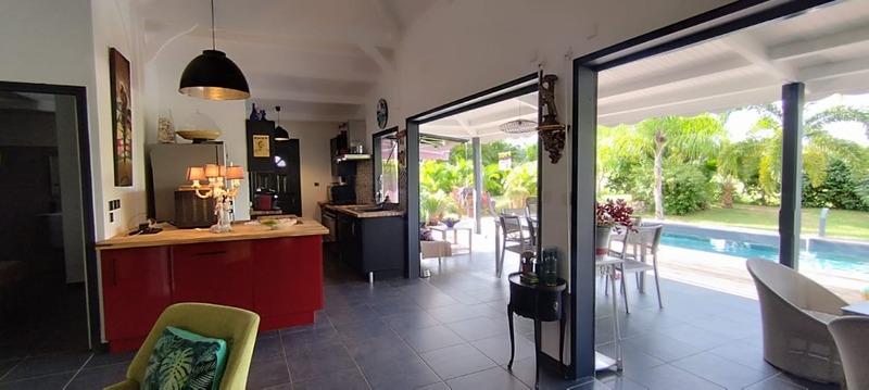 Maison de bois - 100 m² - 4 pièces