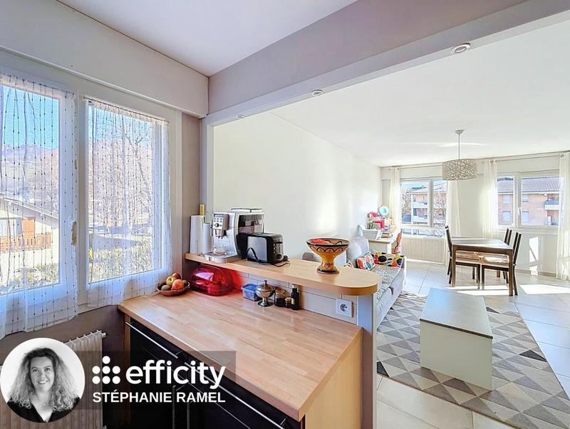 Appartement - 82 m² - 4 pièces