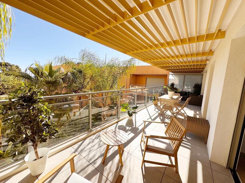 Appartement - 101 m² - 4 pièces