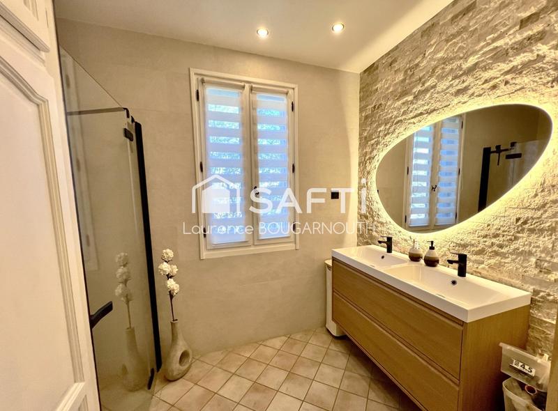 Maison - 156 m² - 5 pièces