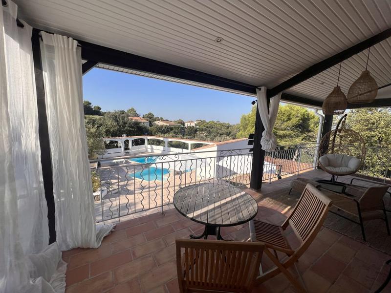 Propriété - 160 m² - 5 pièces