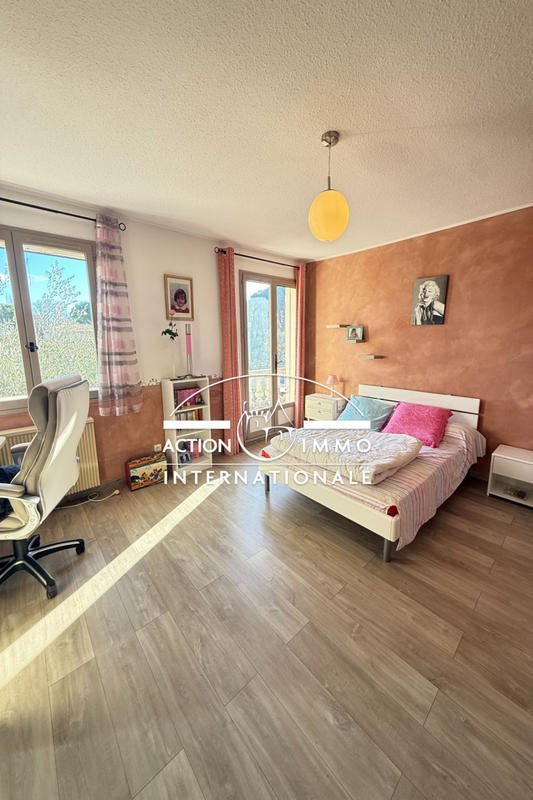 Villa - 150 m² - 5 pièces