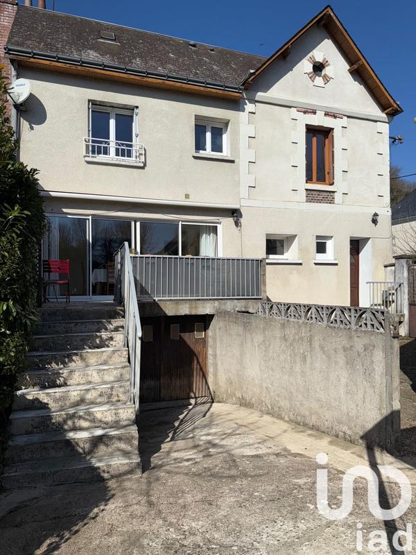Maison - 227 m² - 8 pièces