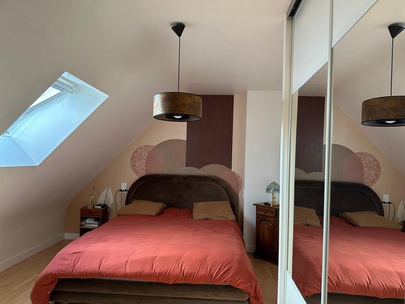 Maison - 152 m² - 6 pièces