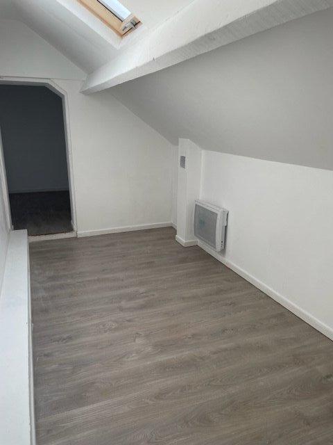 Maison - 87 m² - 5 pièces