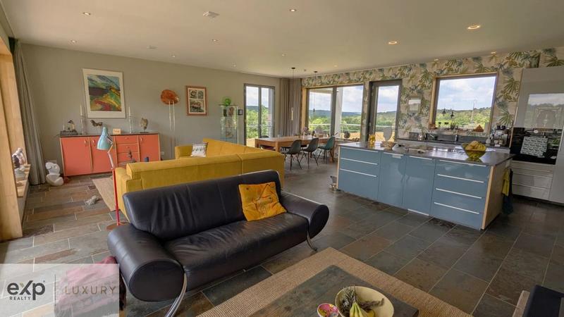 Maison - 135 m² - 4 pièces