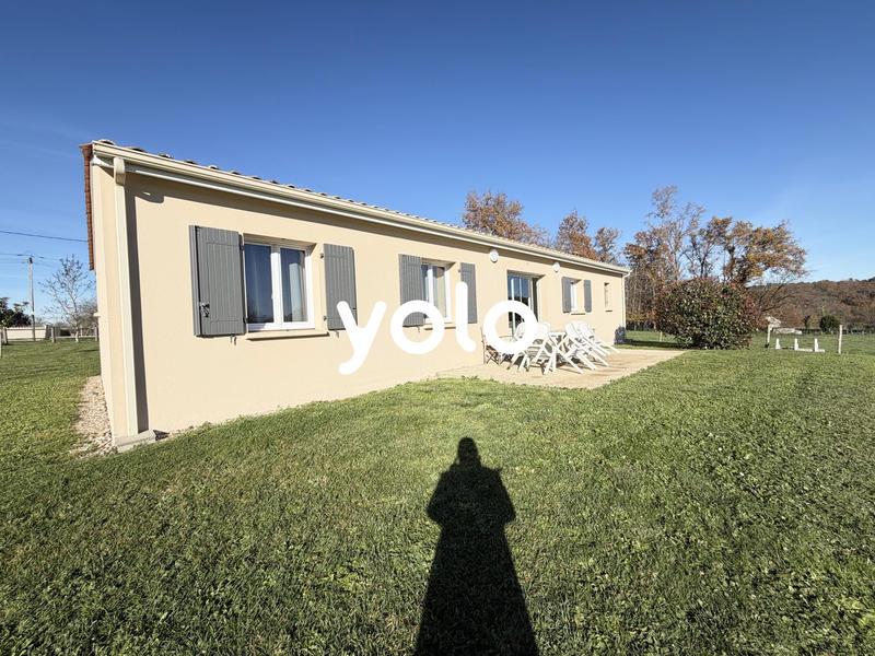 Maison - 93 m² - 5 pièces