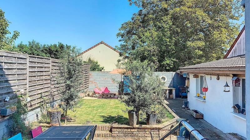 Maison - 145 m² - 7 pièces