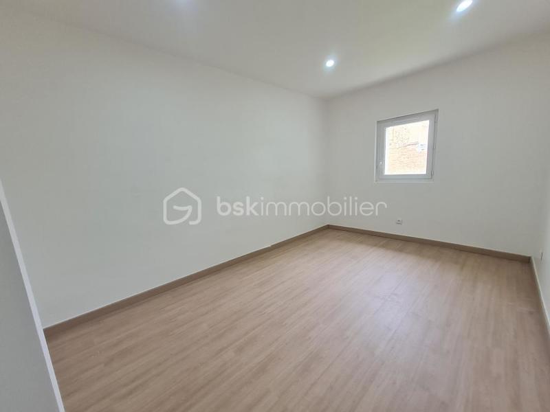 Maison traditionnelle - 100 m² - 4 pièces