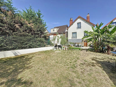 Maison - 82 m² - 4 pièces