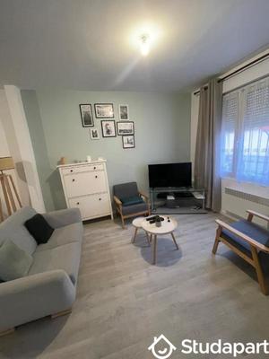 Chambre - 12 m² - 1 pièce