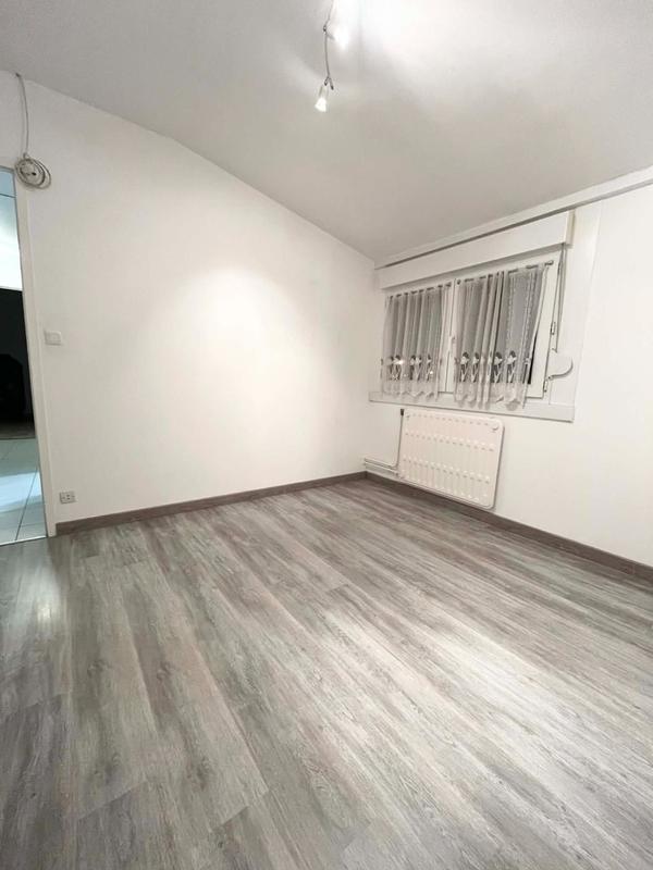 Maison - 122 m² - 7 pièces