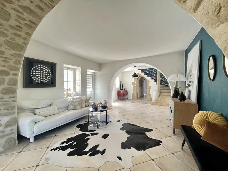 Maison - 223 m² - 6 pièces