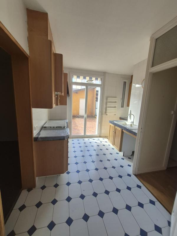 Maison - 200 m² - 7 pièces