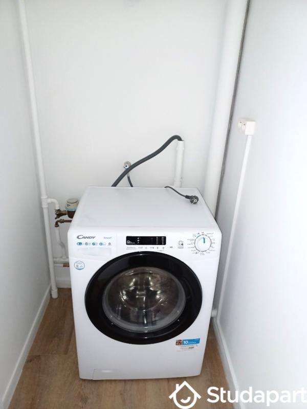 Chambre - 9 m² - 1 pièce