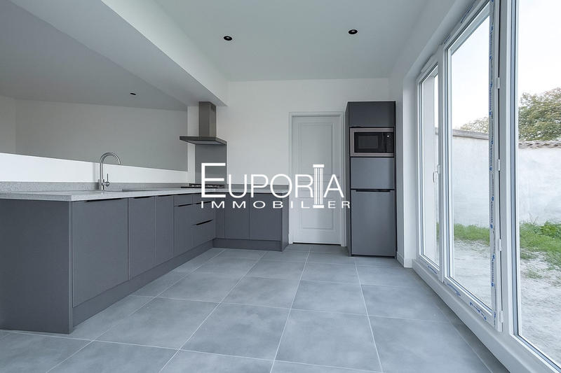 Maison - 130 m² - 4 pièces