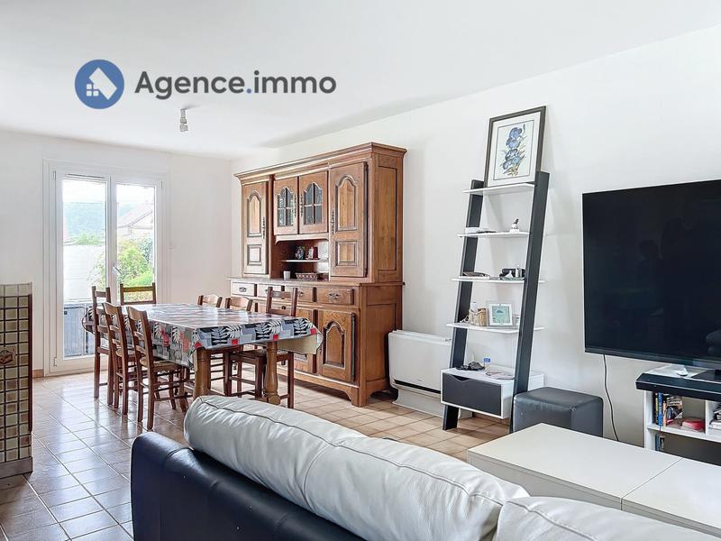 Maison traditionnelle - 135 m² - 7 pièces