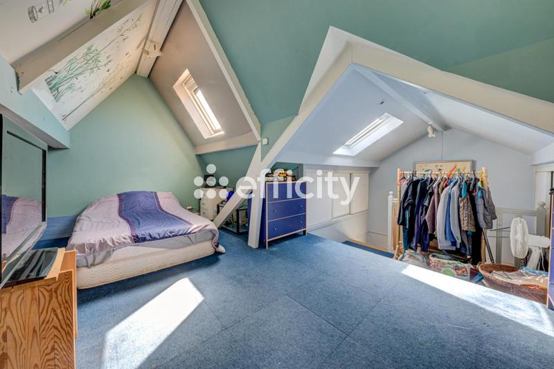 Maison - 155 m² - 6 pièces