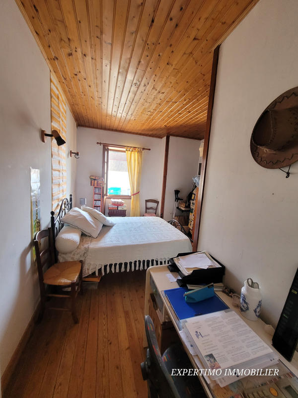 Maison de village - 95 m² - 6 pièces