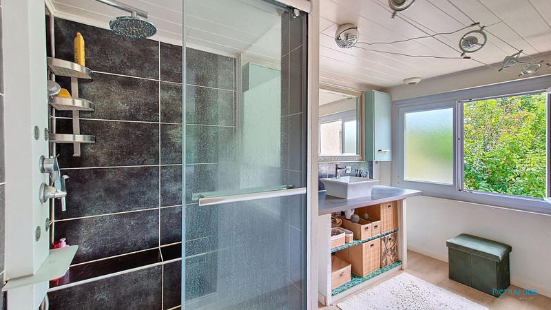 Maison ancienne - 210 m² - 7 pièces