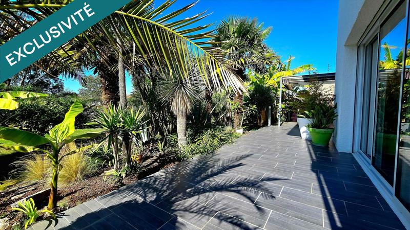 Villa - 301 m² - 11 pièces