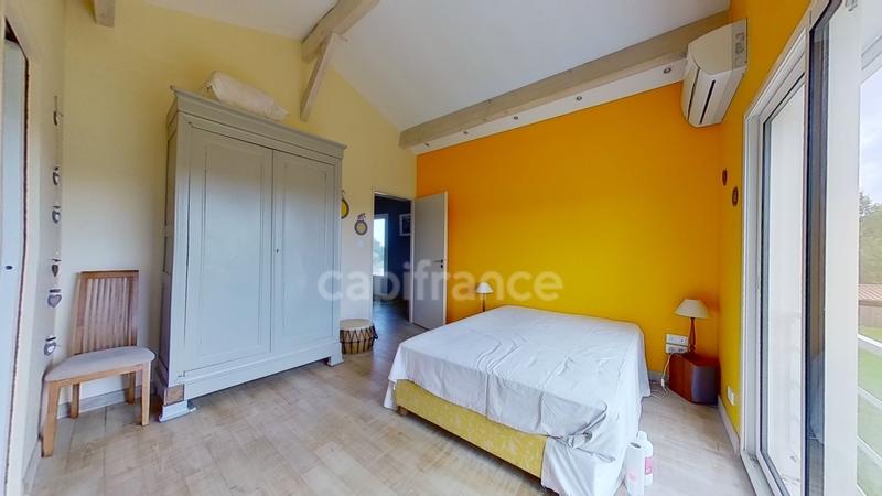 Villa - 195 m² - 6 pièces