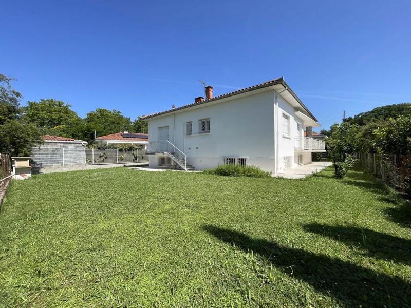 Maison - 140 m² - 4 pièces