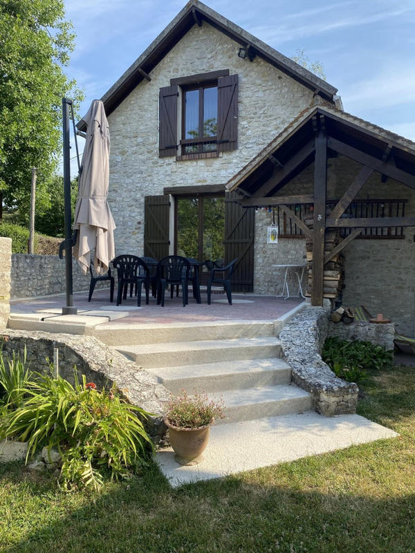 Maison - 110 m² - 5 pièces