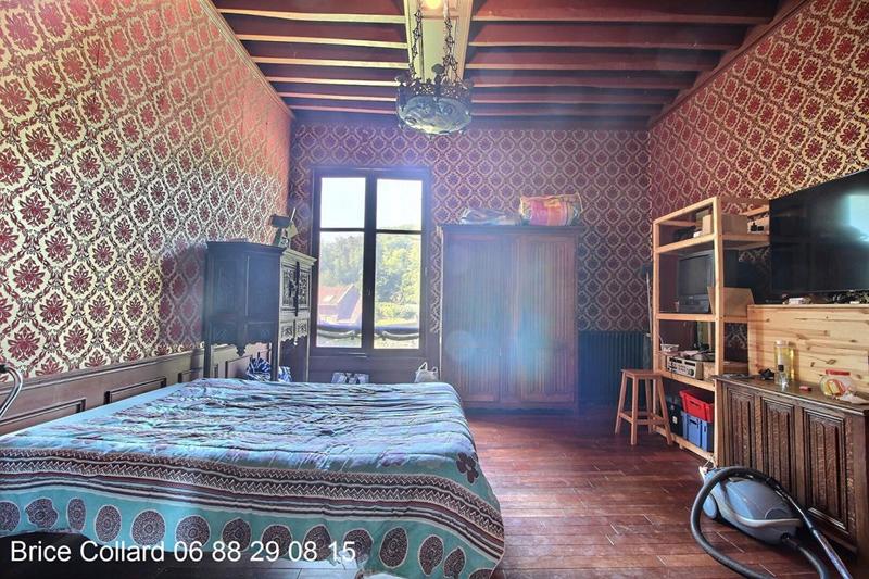 Maison - 230 m² - 8 pièces