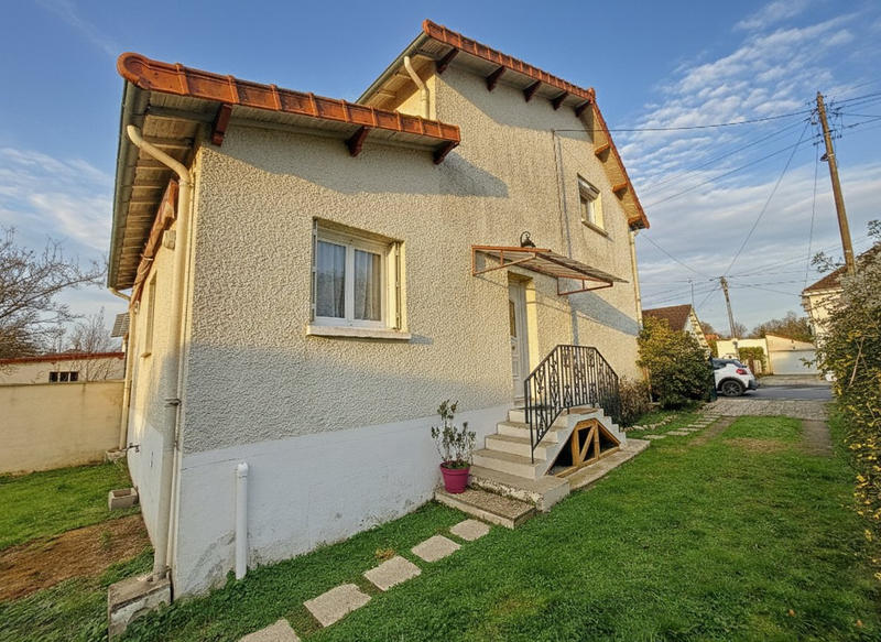 Maison - 102 m² - 5 pièces