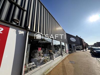 Local commercial - 400 m² - 1 pièce