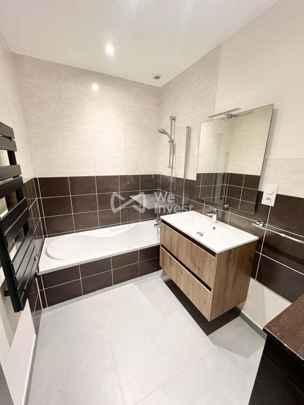 Appartement - 79 m² - 3 pièces