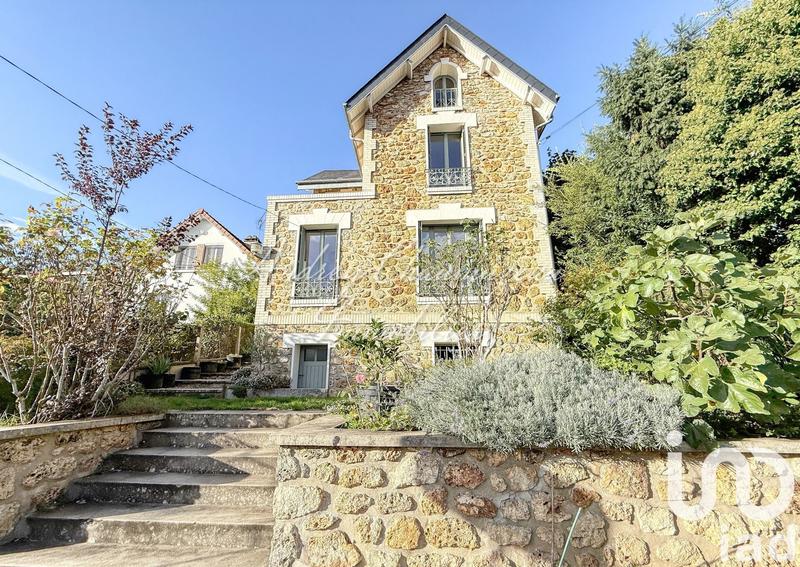 Maison - 134 m² - 5 pièces
