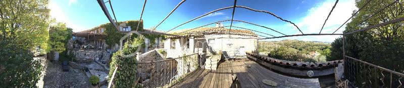 Mas - 210 m² - 10 pièces