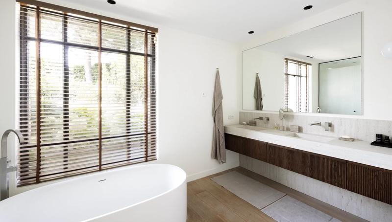 Villa - 250 m² - 8 pièces