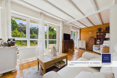 Maison - 91 m² - 5 pièces