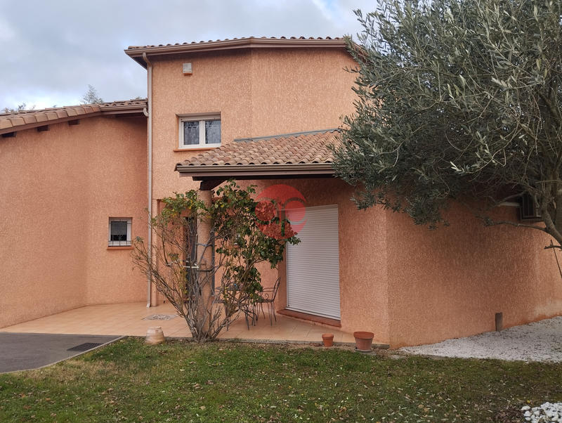 Villa - 145 m² - 5 pièces