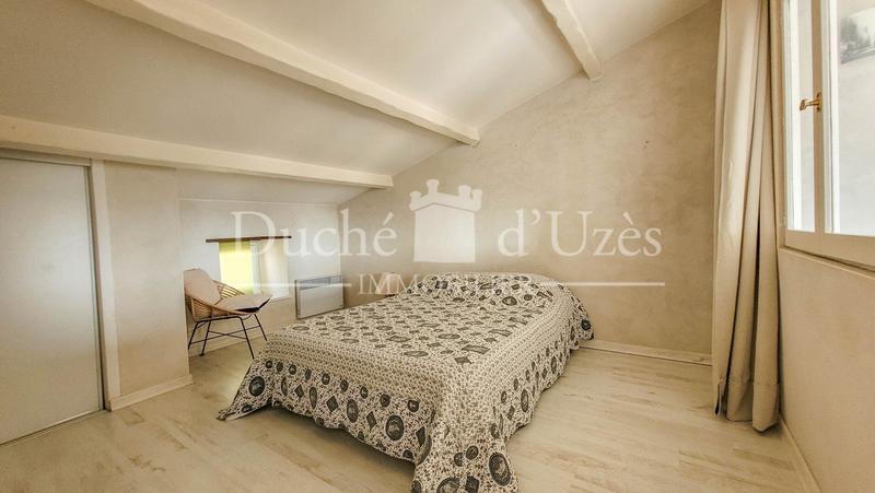 Maison - 195 m² - 9 pièces