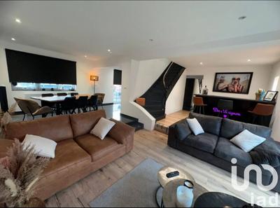 Maison - 135 m² - 5 pièces