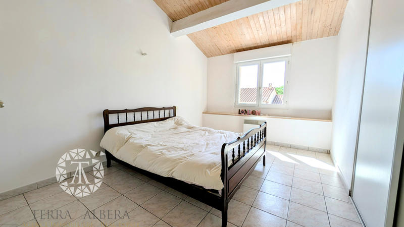 Maison de village - 90 m² - 6 pièces