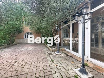 Local commercial - 478 m²