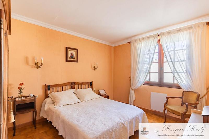 Villa - 136 m² - 6 pièces