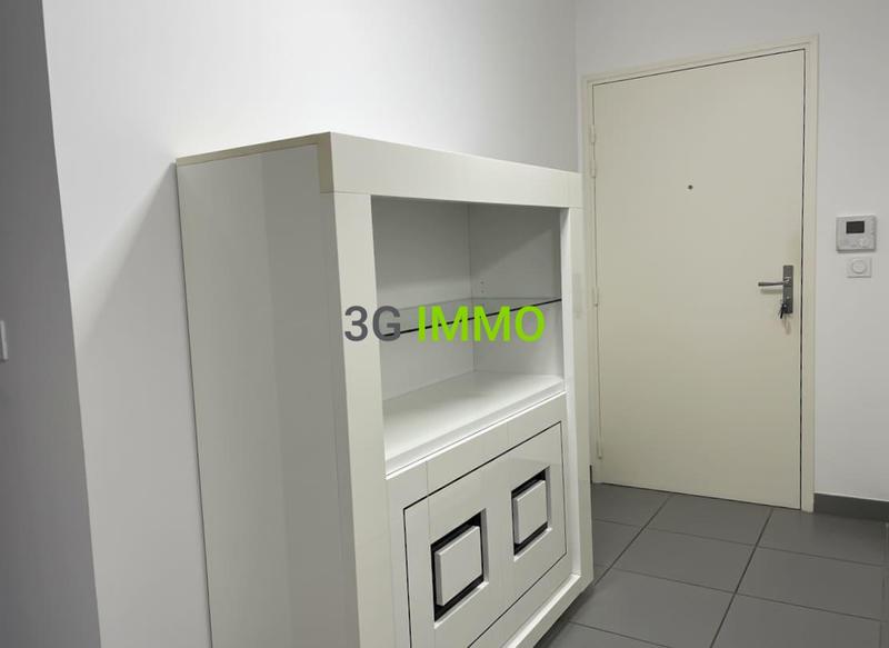 Appartement - 82 m² - 4 pièces