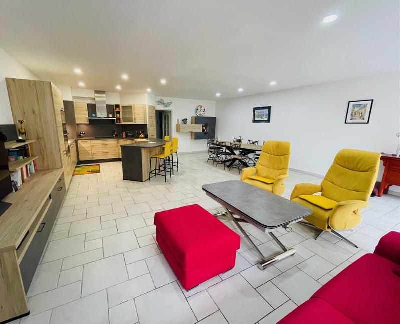 Appartement - 130 m² - 4 pièces