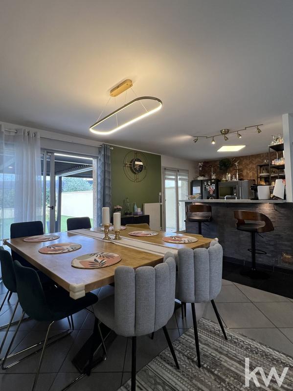 Maison - 114 m² - 4 pièces