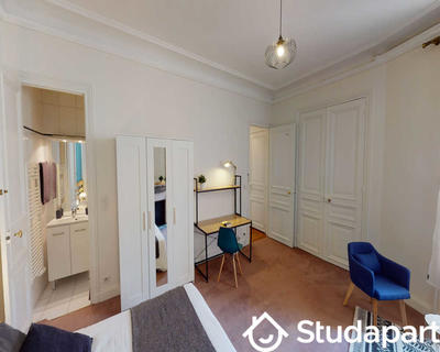 Chambre - 190 m² - 1 pièce