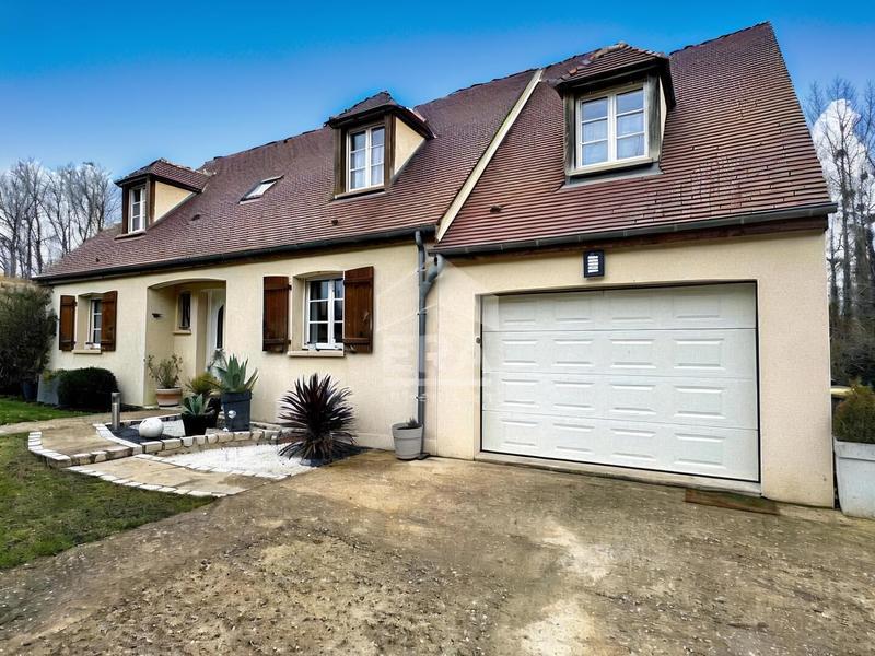 Maison - 155 m² - 6 pièces